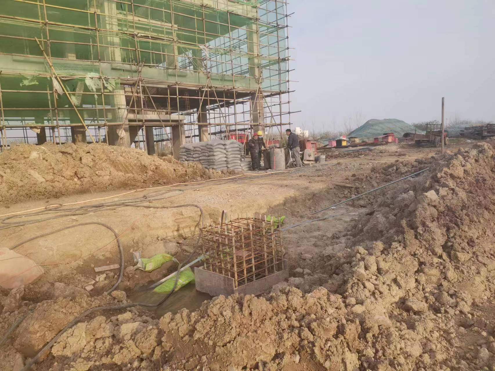 海勃湾当桥梁出现裂缝的时候应该及时加固修补